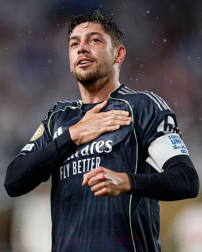 5场3球2助 巴尔韦德当选皇马9月最佳球员 5场3球2助 巴尔韦德当选皇马9月最佳球员